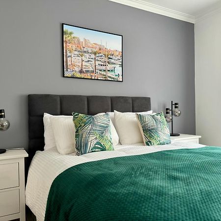 Princess Retreat Beautiful Modern Aprt 2 Min Walk From Quarteira Beach المظهر الخارجي الصورة