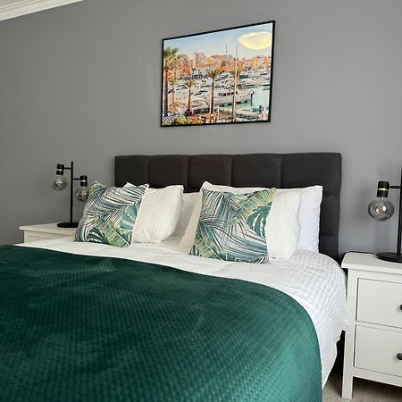 Princess Retreat Beautiful Modern Aprt 2 Min Walk From Quarteira Beach المظهر الخارجي الصورة
