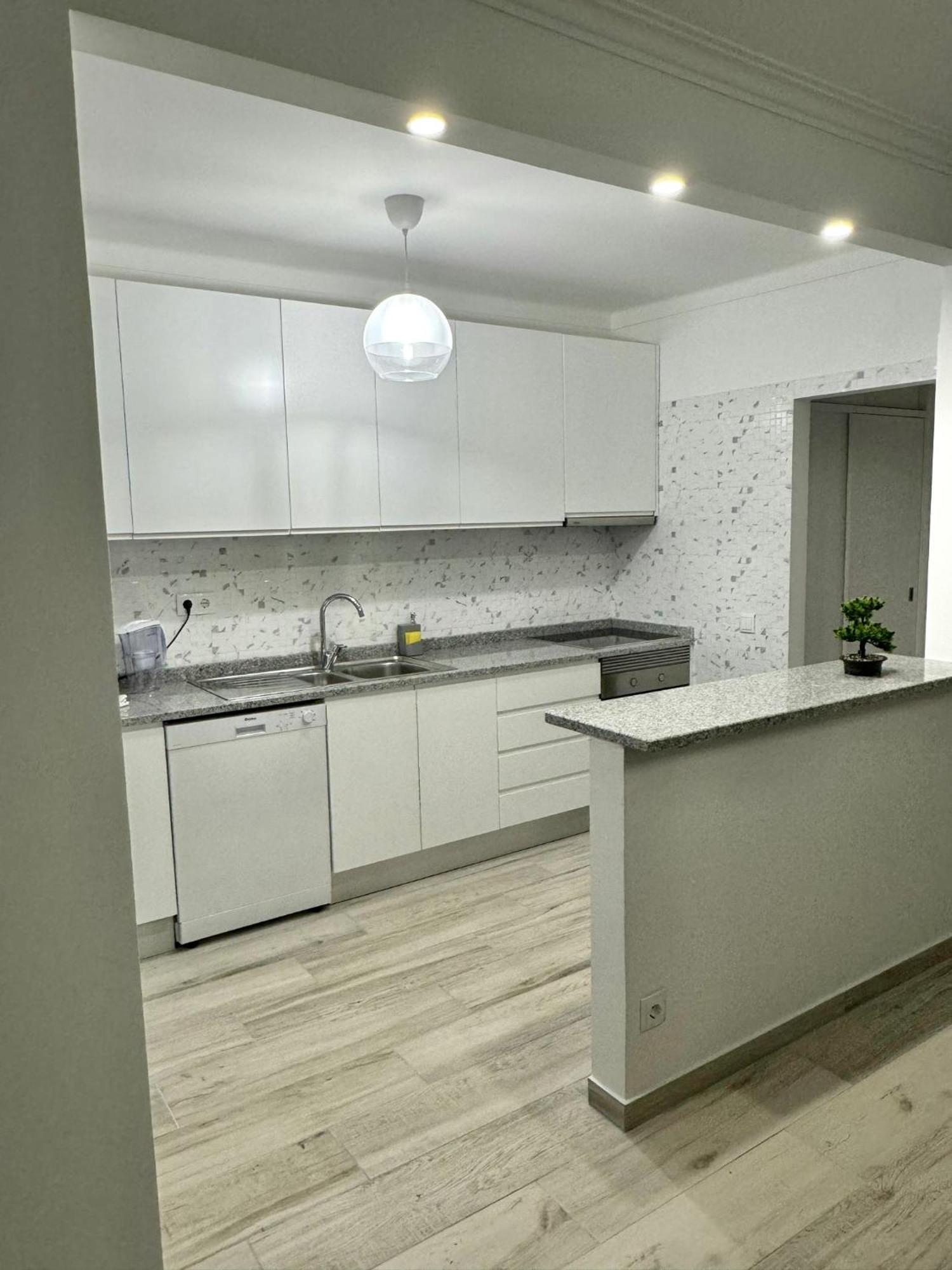Princess Retreat Beautiful Modern Aprt 2 Min Walk From Quarteira Beach المظهر الخارجي الصورة
