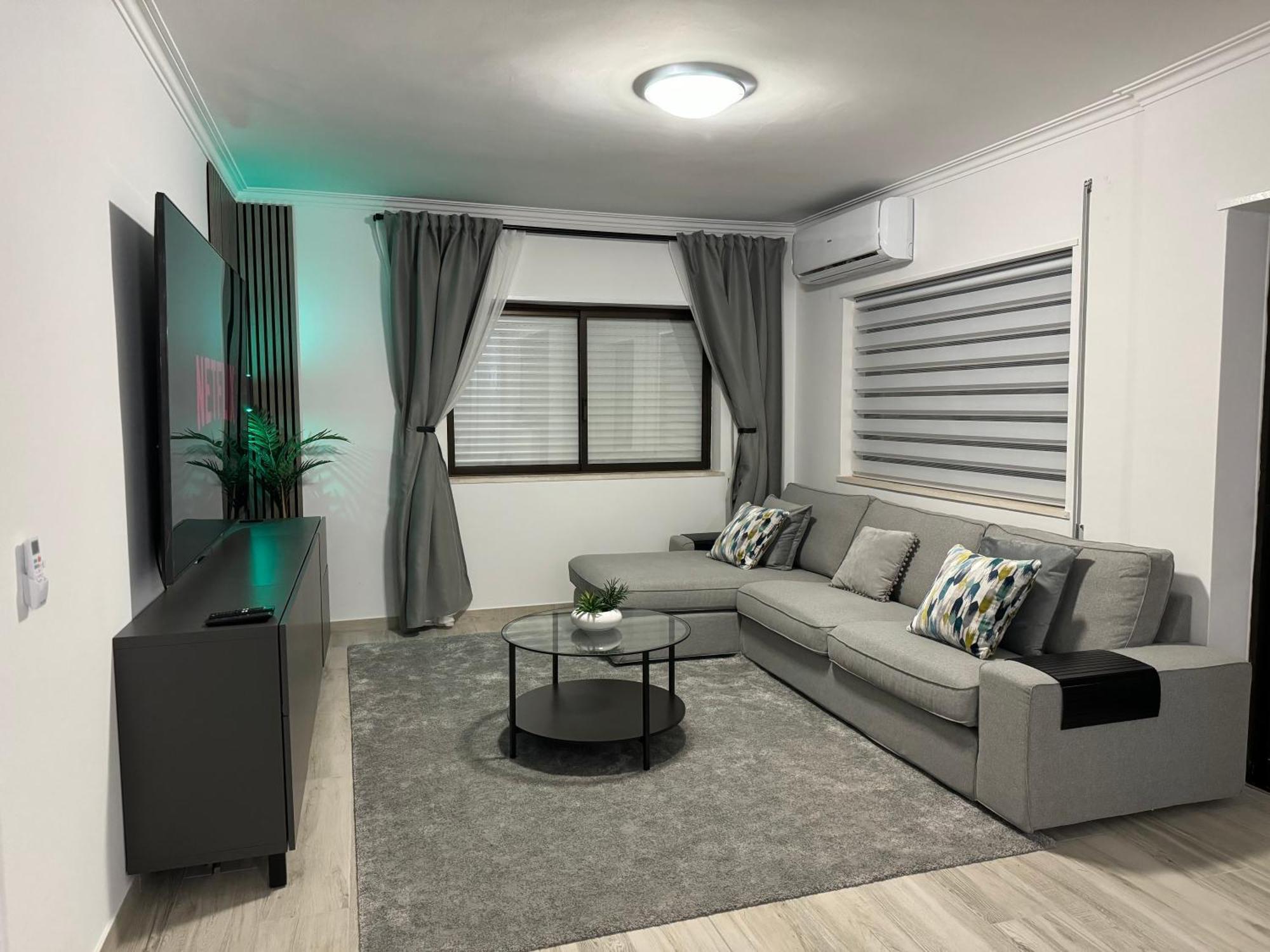 Princess Retreat Beautiful Modern Aprt 2 Min Walk From Quarteira Beach المظهر الخارجي الصورة